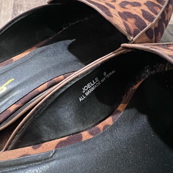 LuLus Joelle Cheetah Mules - Picture 4 of 4